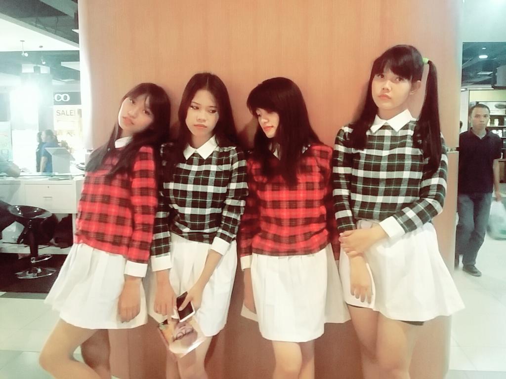 Ini lg oda apa? Kok galau gtu? :3