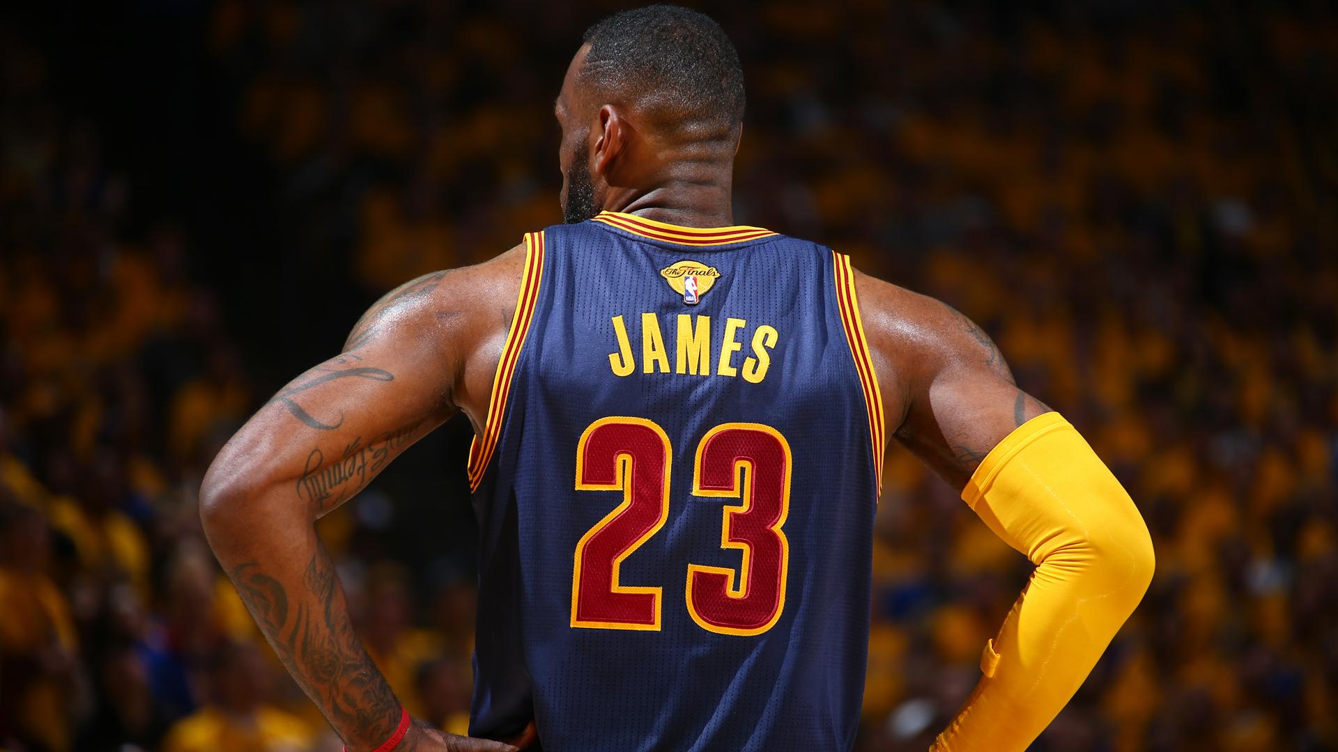 Lebron james back of jersey top