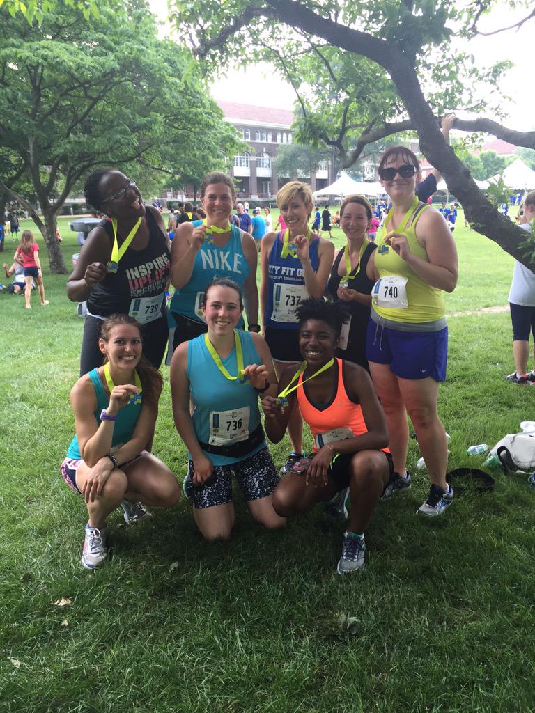215Lex's tweet photo. Two days. Two races. The hottest I've ever been in my entire life. #run215 #generationrun #oddysseyhalf #cityfirgirls http://t.co/kSZEACxpyv