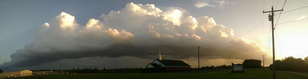 Booneville MS
<a href="/NMSCAS/">North MS Storm Chasers 🌪🇺🇸</a> @WTVAmatt <a href="/mswxmedia/">MS WX Media</a>