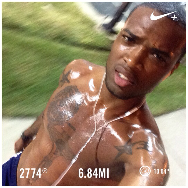 BoyWonder757's tweet photo. I just ran 6.84 mi @ a 10'04''/mi pace with Nike+. http://t.co/dktOVT8Iju #nikeplus http://t.co/farePitDIw