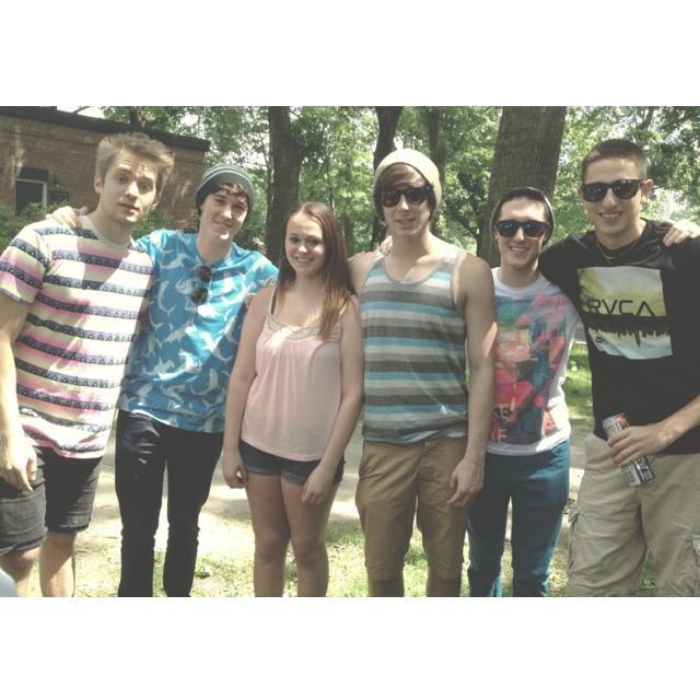 autumnklem's tweet image. hello. I love sdk. sdk or die. here&apos;s us #SdkFollowParty