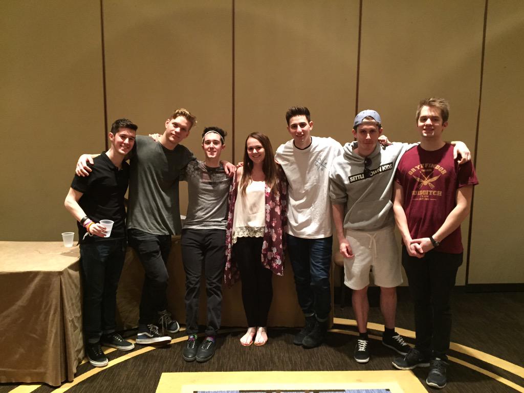 autumnklem's tweet image. hello. I love sdk. sdk or die. here&apos;s us #SdkFollowParty