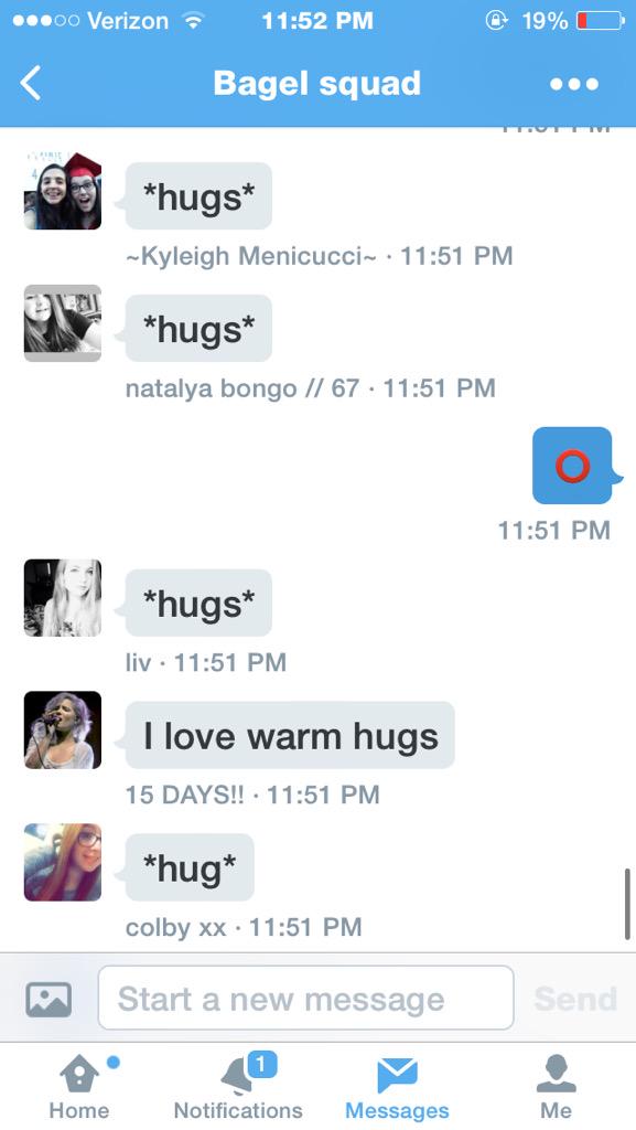 MegsAnEgg's tweet image. #SdkFollowParty glad i made this chat i love them💕