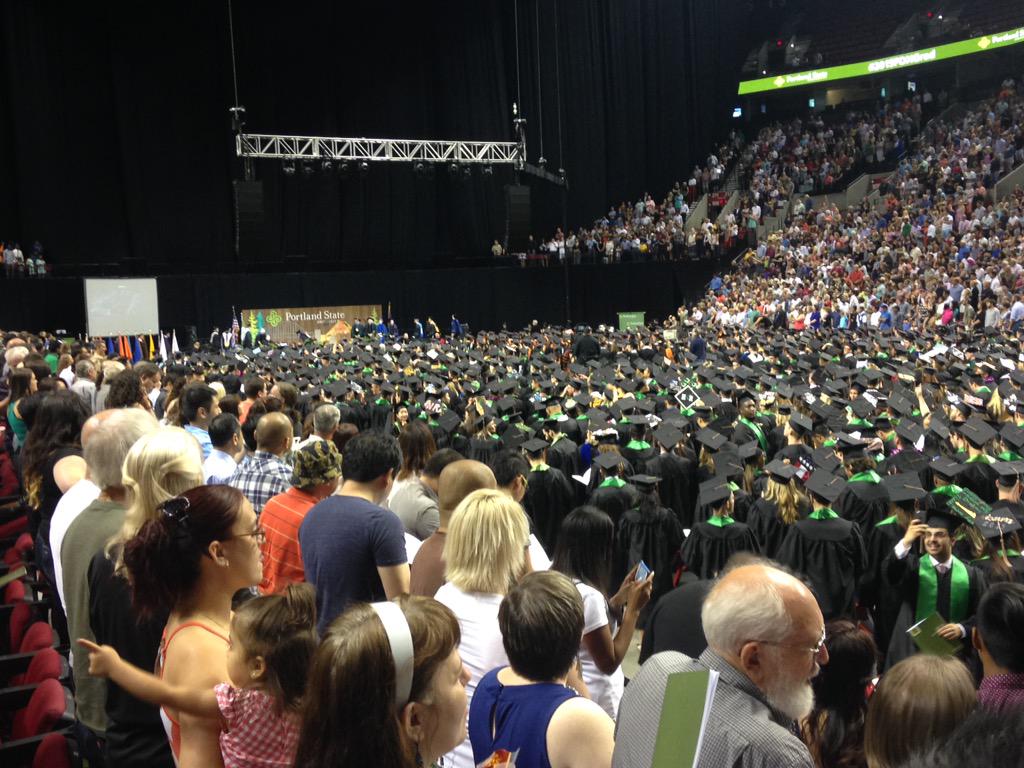 DrMarionEdu's tweet photo. It's a great day, my lil sister @keeterzz #2015PDXGrad http://t.co/VQutHgqWVe