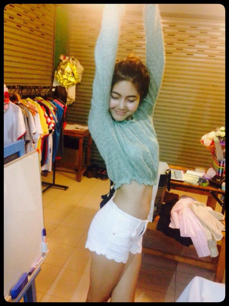 CSamkaew tweet picture