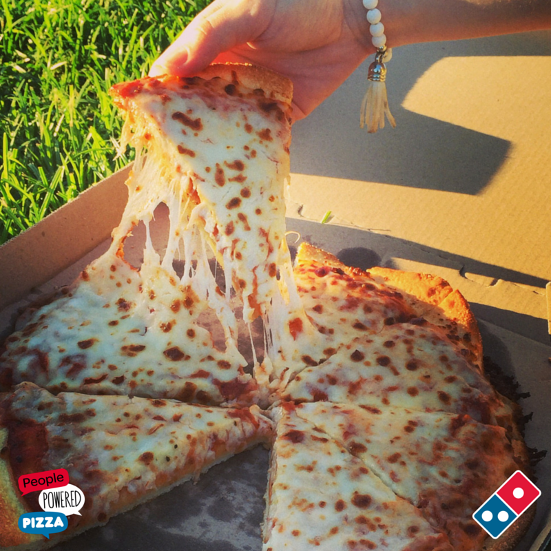 dominos_NZ's tweet photo. Sometimes the simple things in life are simply the best. #SimplyCheese #Drool http://t.co/qDS4pkT11x http://t.co/0AdXtor4JV