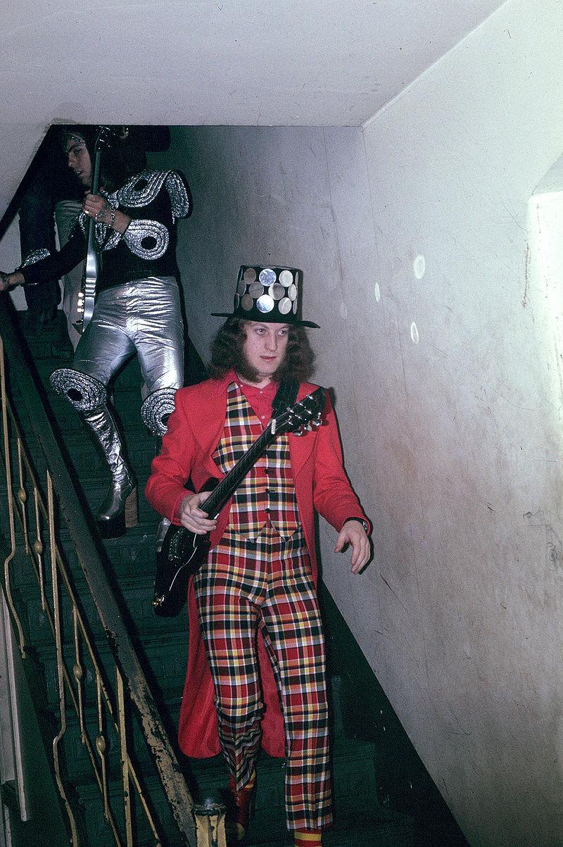 Wallsall\s finest..Happy Birthday Noddy Holder! 69 today...  