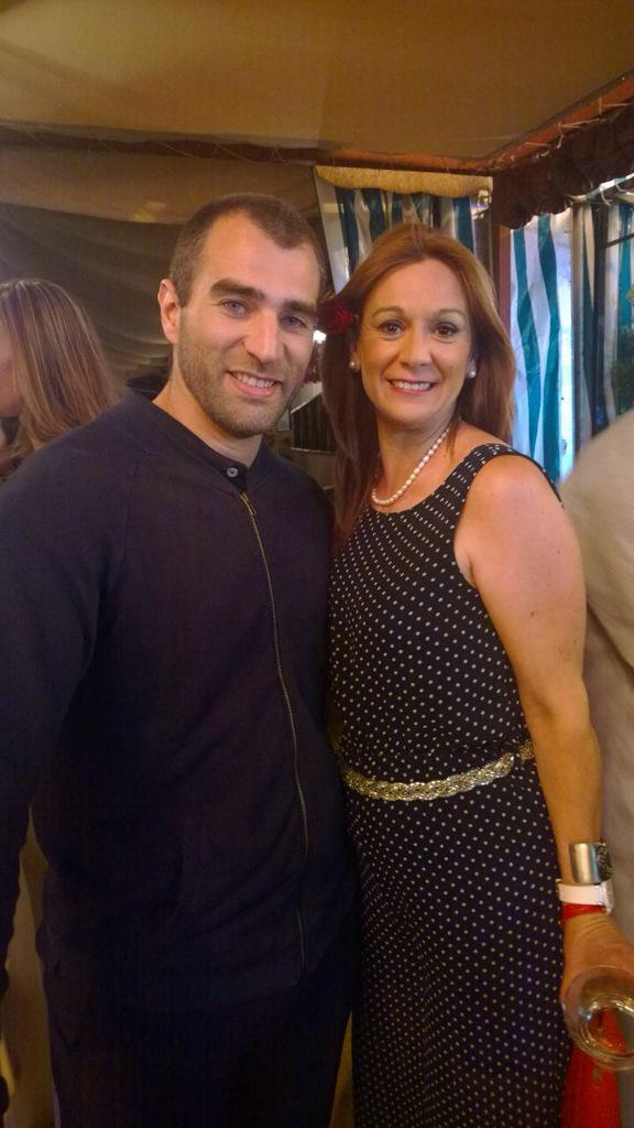 antocsapv1's tweet photo. Feria perfecta🎉🎉😜 http://t.co/qEgsXO0ie3