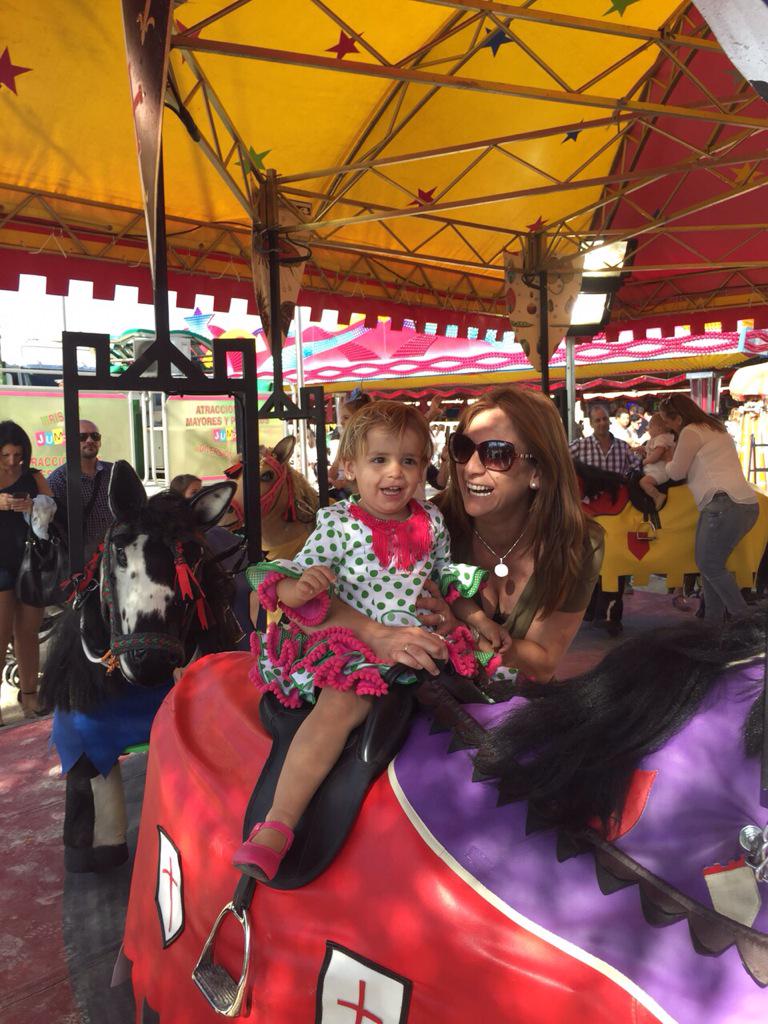 antocsapv1's tweet photo. Como loca con mis niños😘😘😘😘😘❤️❤️❤️❤️❤️ http://t.co/E3hqtypl9h