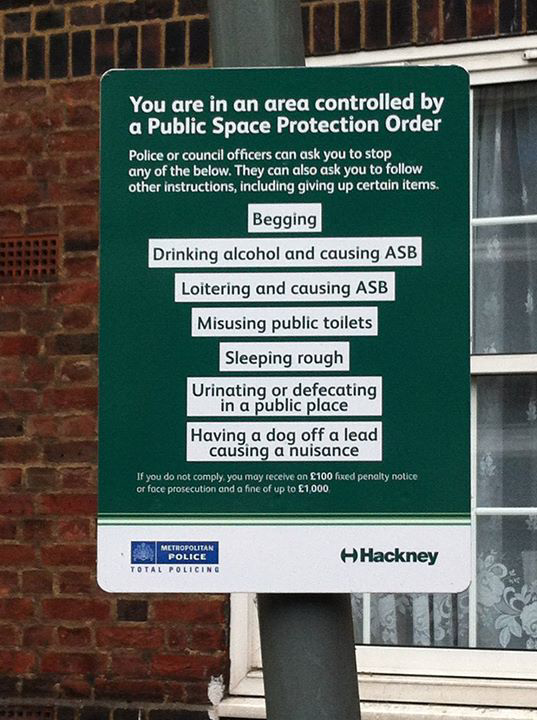 OutReachDude's tweet photo. Sleep out outside #Hackney Town Hall TONIGHT 4.30pm #NotFineWithUs #ReclaimHackney Music&Food https://t.co/EHeJNJH2Fa http://t.co/3i0WW2PqOh