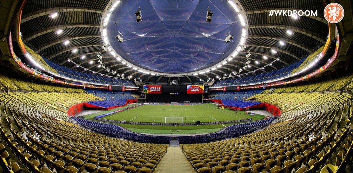 oranjevrouwen's tweet image. Stilte voor de storm. Vannacht 01.30 uur #NED #CAN #WKdroom #wakkerblijven