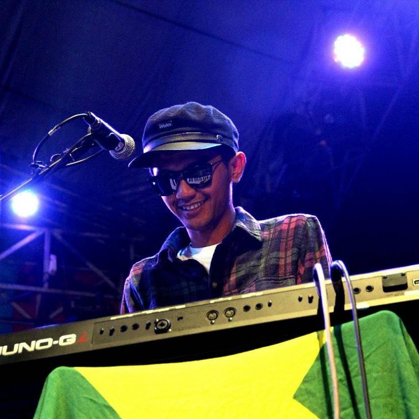 12 Juni 2015 | CIRCUS MAXIMUS <a href="/EventDeBritto/">DeBritto</a>