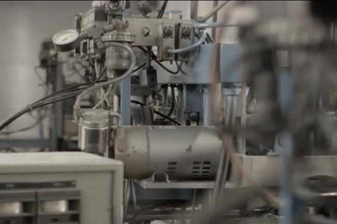 180fact's tweet photo. Arthur Russell collaborator Will Socolov wants to open a new vinyl pressing plant in Brooklyn: http://t.co/5D9ulKGd1v http://t.co/SAED43wT0L