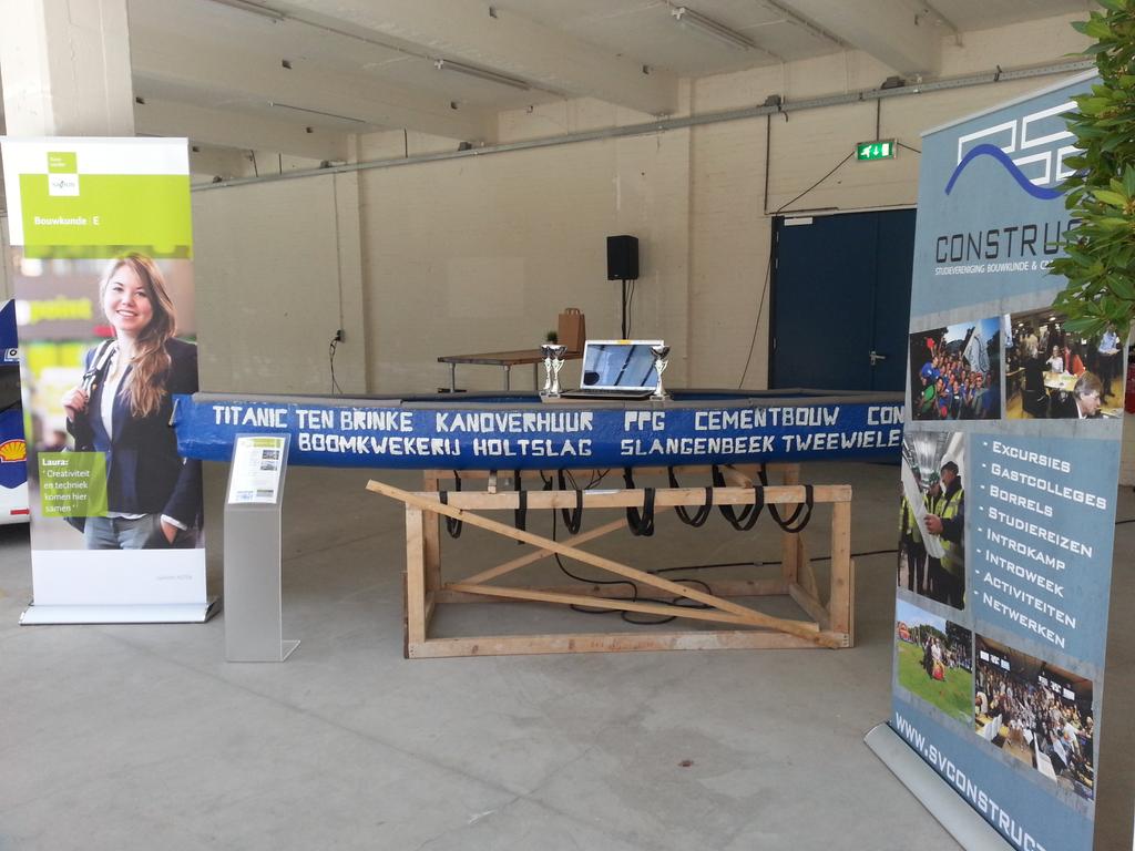 vdbergDaniel's tweet photo. #Saxion is aanwezig met de #betonkano op het Congres HTSM For Future in het Hazemeijer te Hengelo! http://t.co/NVN03u0QUJ