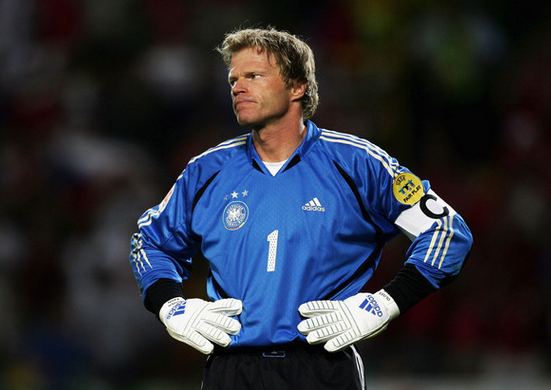 Happy 46th birthday to Bayern Munich and Germany icon Oliver Kahn. He won 8 Bundesliga titles. 
