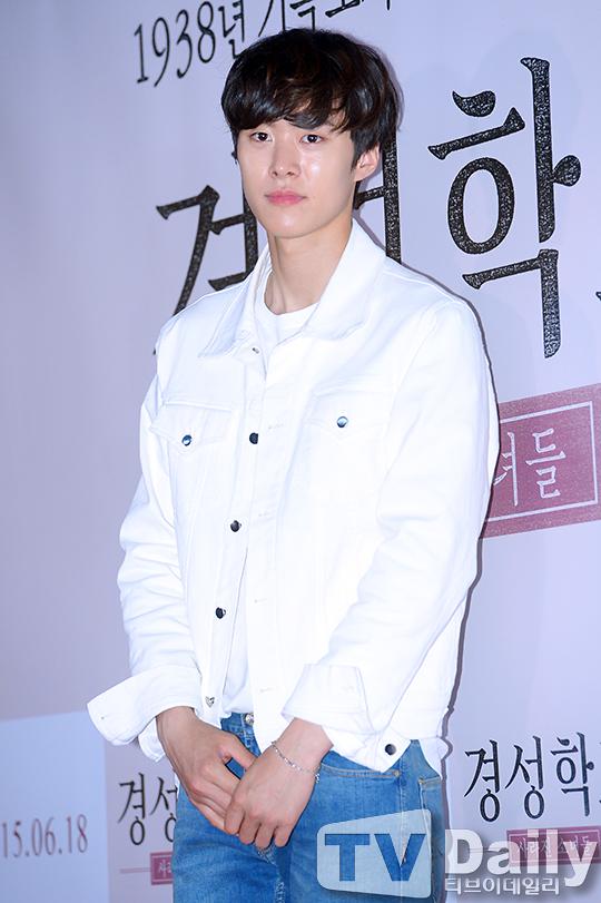 O Xrhsths 韓流ツイッター Sto Twitter 5urprise コンミョン 映画 京城学校 消えた少女たち Vip試写会 6 15 Http T Co Xpuowo7noz