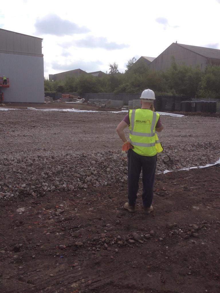 redlinedevelop1's tweet photo. New contract, access road #Kerbing, Deep #Drainage, prep for #Concrete base.. #Manchester ☀️
http://t.co/gf9OeH0CKa http://t.co/Nj01Rg6zY4