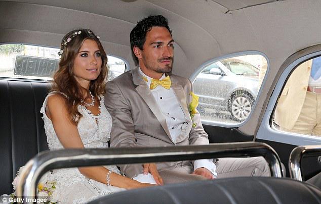 Bayern & Germany on Twitter: "Mats Hummels has married his girlfriend Cathy  Fischer today http://t.co/tbKpHR6ZS1" / Twitter