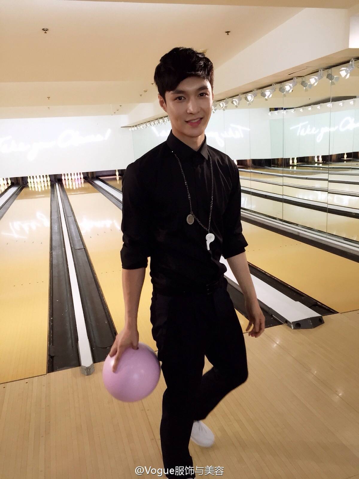 sha 🦋 on X: Yixing for VOGUE fashion and beauty Chanel bowling