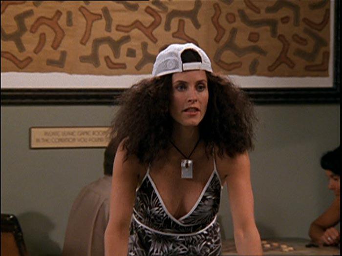Happy Birthday to the woman who showed us girls to be careful with our hair in the humidity Courteney Cox!!! 