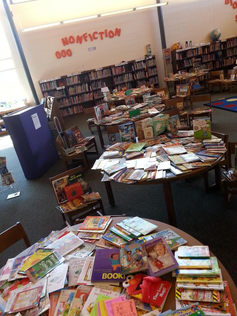 We gave 850 books to 170 students this year as part of Give 5, Read 5! #nced #give5read5 @CEEMEagles #happyreading