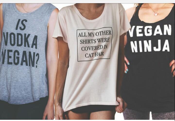 io_vivi's tweet photo. @JoyBoy_001 
Ich will das ganz links
#fette #tshirt s #vegan #beste #geile #girls #WANTIT http://t.co/0PRURr3I5S