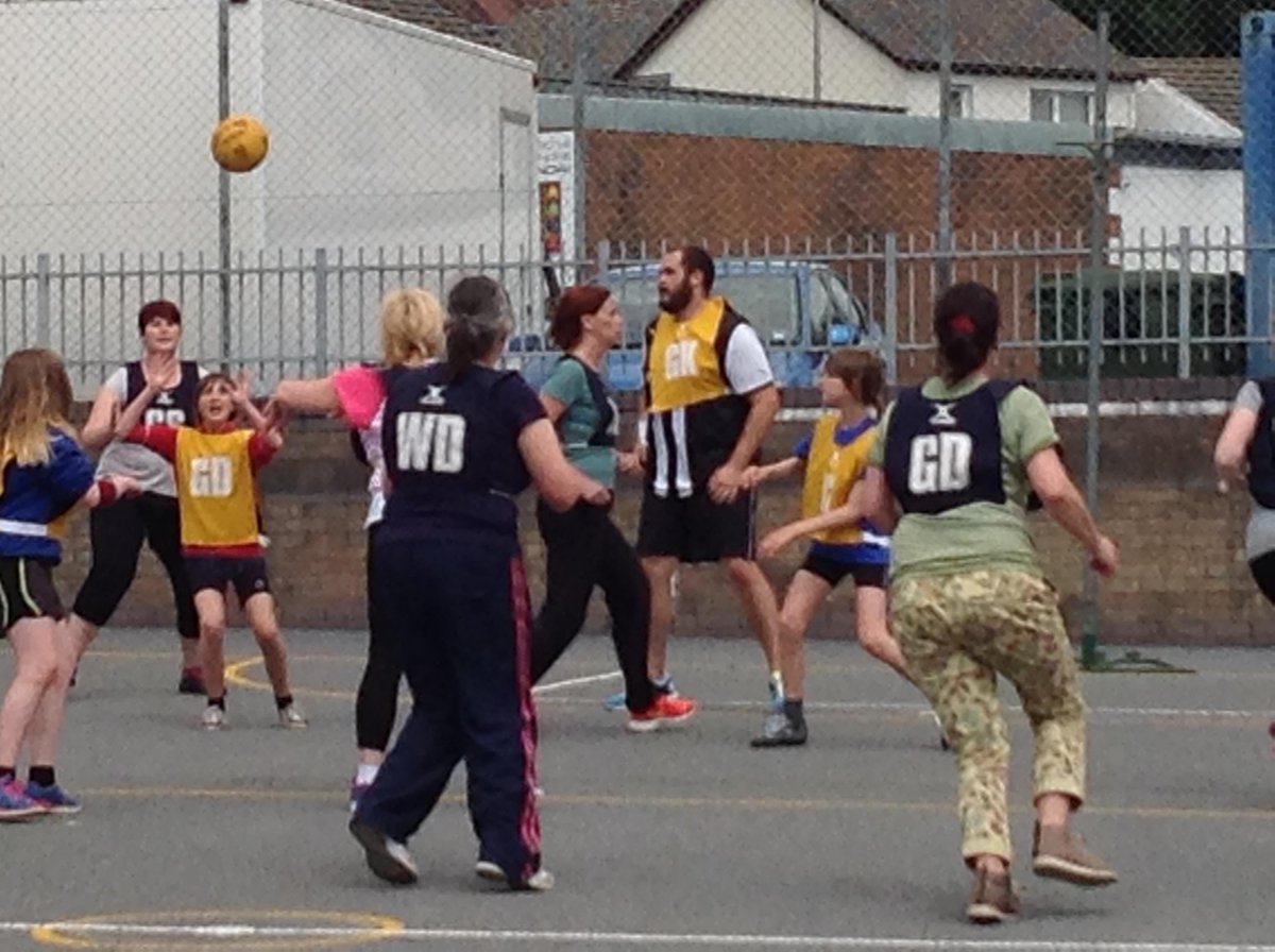RichmondParkCPS's tweet image. Yr 6 played the staff in our annual #netball game today and ran them around the court #GreatExercise #CompetitiveFun