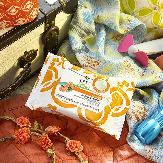 FreshEffects's tweet photo. I spy with my little eye #FreshEffects {See Spot Swipe!} and fab, fresh skin all weekend long! πβοΈ #ClearSkinFTW http://t.co/msyQZwq8Jk