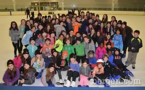 TheMVParrot's tweet image. @KEEMSTARx rare photo of the SoaR roster