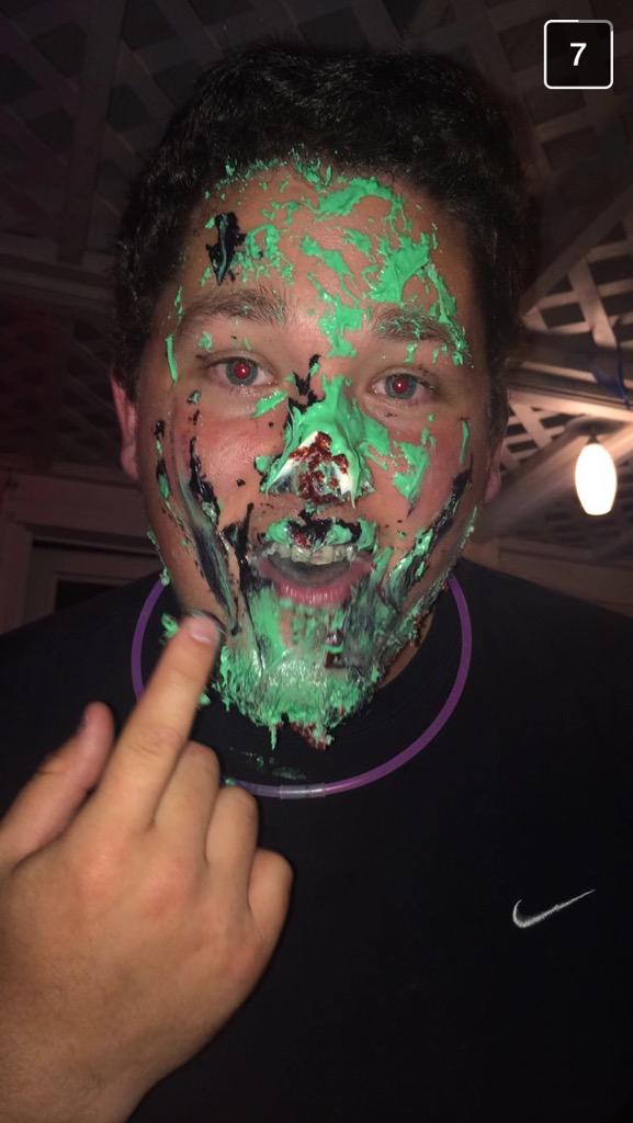 kmperry00's tweet image. Happy birthday, @JayBRedick!