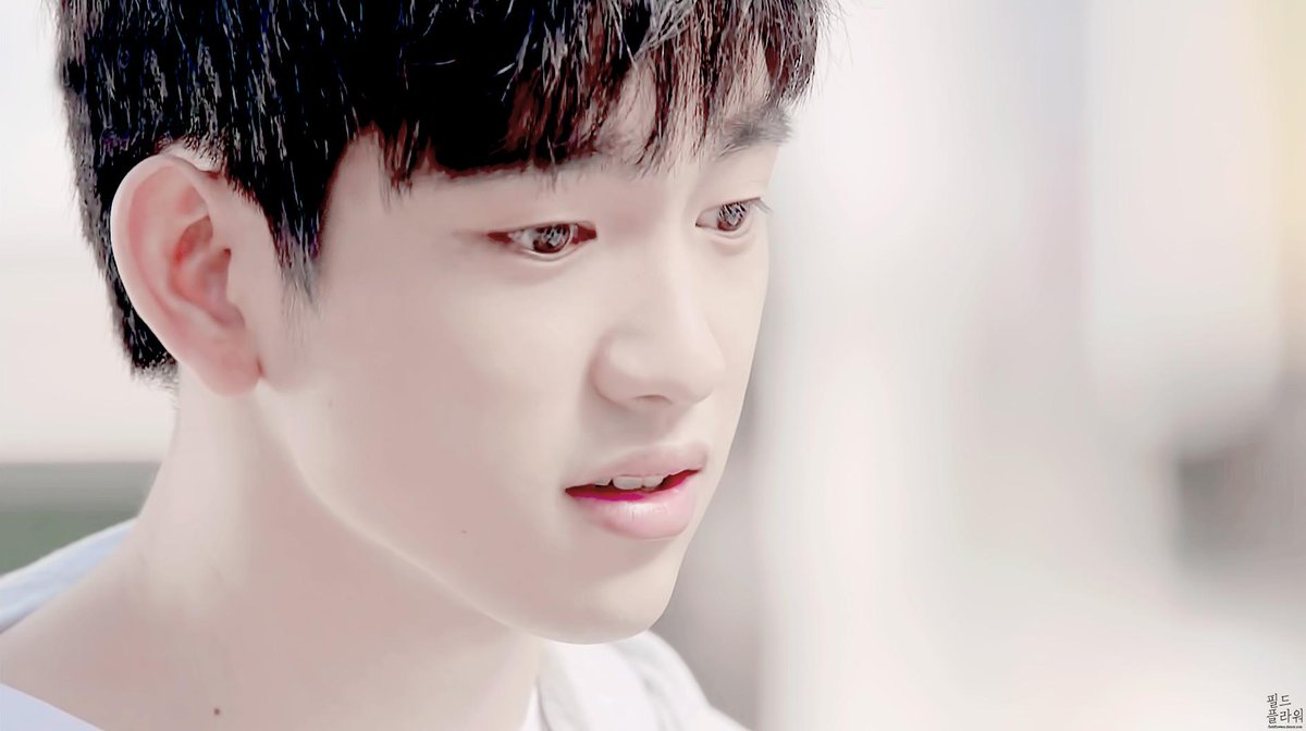 FloweJr's tweet image. White rose Junior