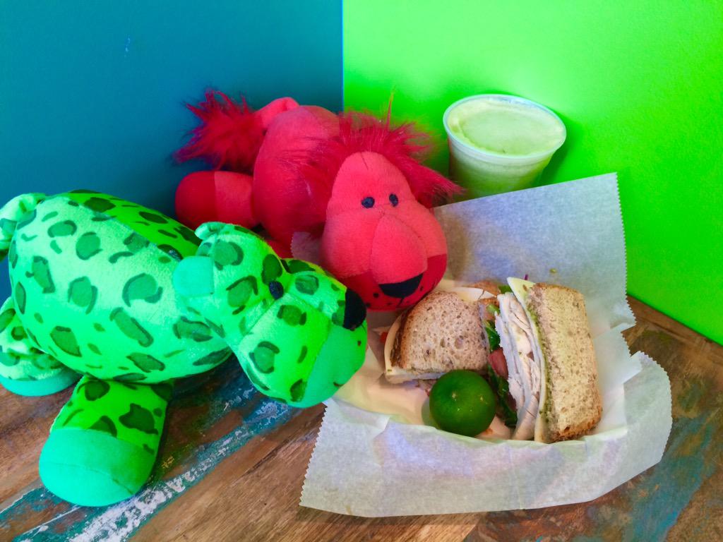 MixedUpCup's tweet image. Our tasty deli menu fuels you up without leaving u feeling stuffed! #fuelup #delimenu #freshjuices #froyo #smoothies