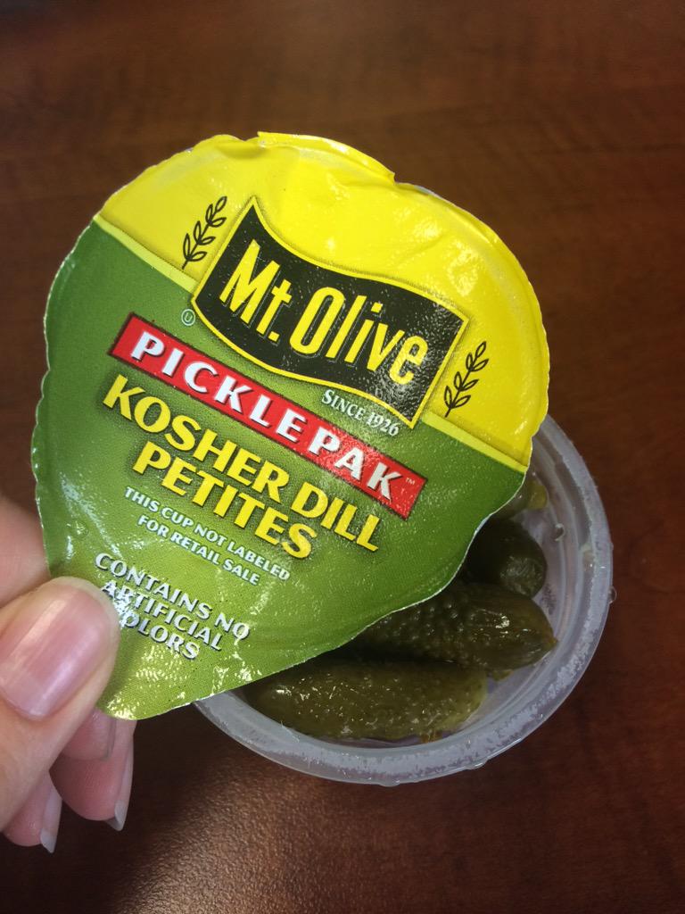 alyssaprd's tweet photo. Pickles! #noguilt #zerocalories https://t.co/1zMNMB4zI6 http://t.co/DhzD2FTeCE