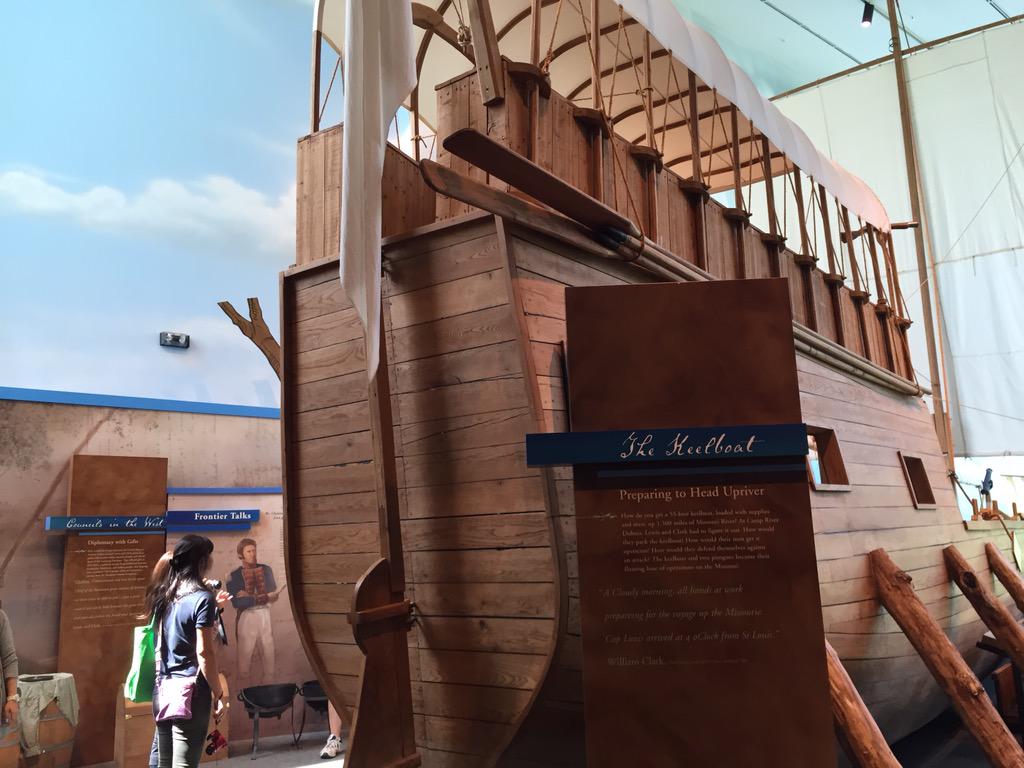 VisitAltonPR's tweet image. Only Lewis &amp;amp; Clark replica keelboat here at National Historic Site No. 1. #ExploreGreatRivers