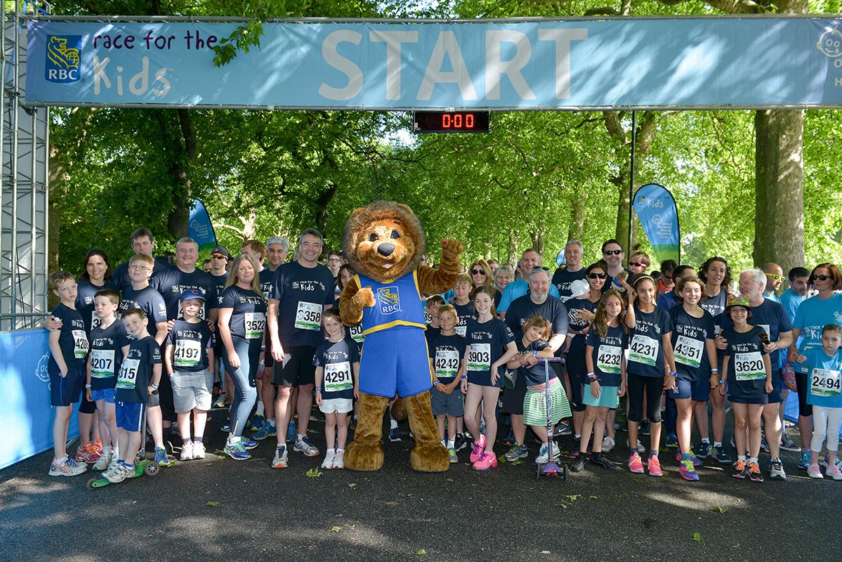 RBC's tweet photo. Thanks to #RBCer s in London &amp; the 6,000 runners who helped support @GreatOrmondSt &amp; raise £800,000! #RBCRace4thekids http://t.co/ntFWFhjzt2