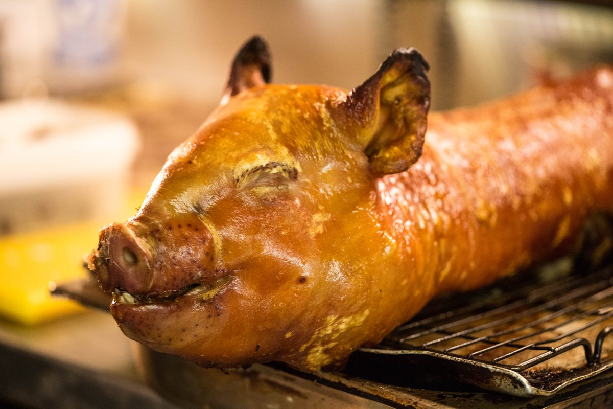 Roast Pugh's piglet with cider sauce and Dad gets a free bottle of Frontier on #FathersDay! ow.ly/Ollpd