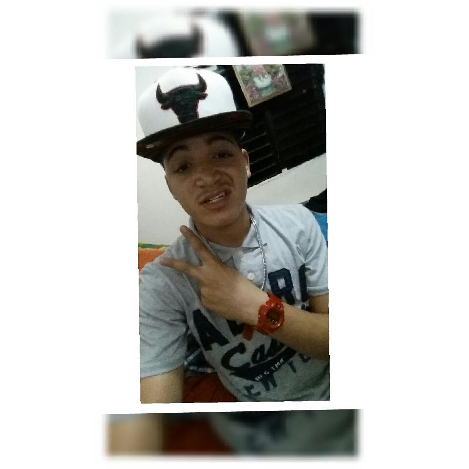 CristianT997's tweet photo. 🔥Money And The Power 🔥. http://t.co/lLiZ6DQ1TT