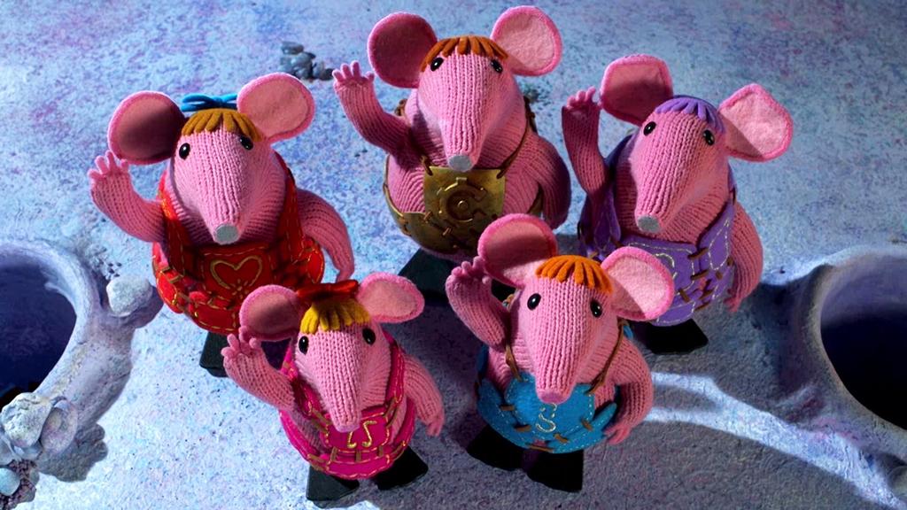 “<a href="/CBeebiesHQ/">CBeebies Parenting</a>: They're here, everyone! #Clangers ” So lucky to be part of such a great team! Soups up!