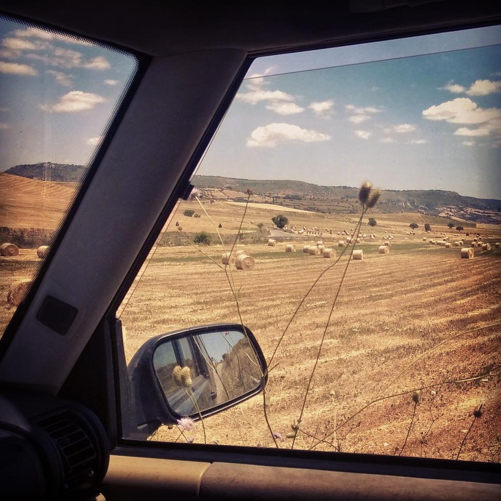 Da #Ragusa a #Monterosso attraverso il tavolato ibleo per visitare aziende selezionate dal marchio <a href="/ViaggioIblei/">Viaggio negli Iblei</a>