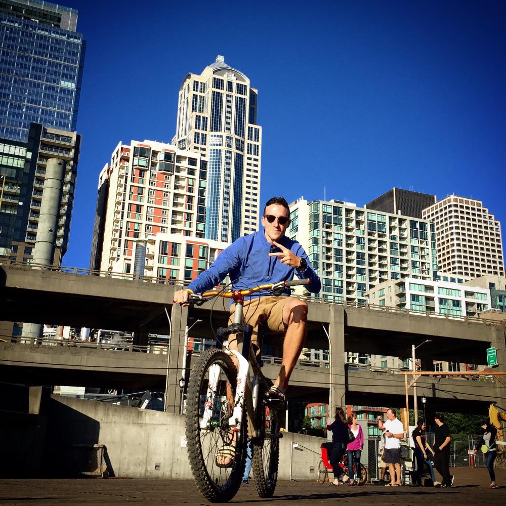 Leisman7's tweet photo. @bobby_beaudet deuces http://t.co/oJUuzFslzv
