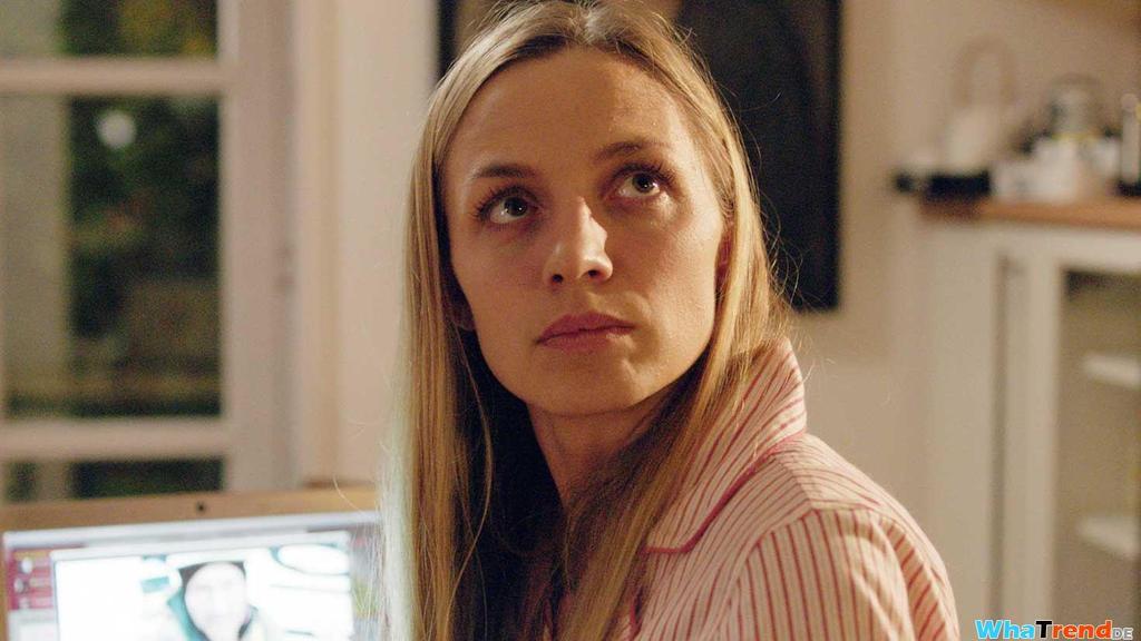 whatrend's tweet photo. #Tatort #mit #Annika #Blendl #Woher #Sie #die #blonde #Frau #noch #kennen Im Bremer "Tato… http://t.co/NB4gAMCn27 http://t.co/pkXzSwAzjJ