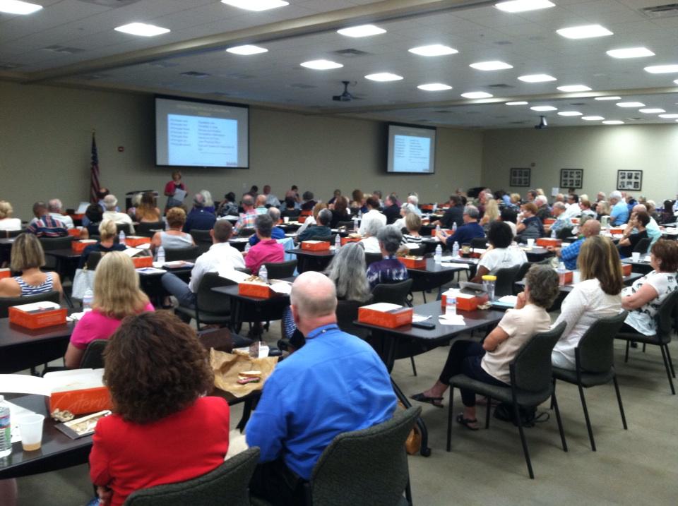 haroldbubil's tweet photo. Full house for Universal Design Coalition forum at Sarasota Realtors. I'm moderating. #htrealestate http://t.co/NQXSLMYiu1