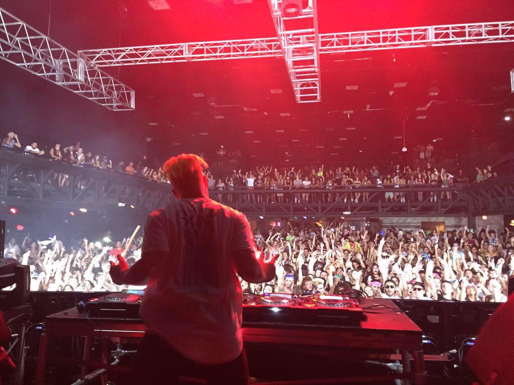 KayzoMusic's tweet photo. #ASOCREUNION http://t.co/Z2cebabez3