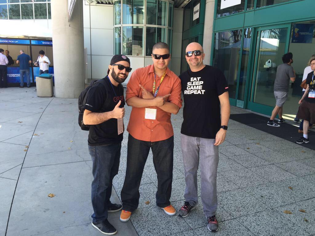 CrucianGaming's tweet photo. @Crucian24: Awesome finally meeting @KoozyL @ORIGINPCCEO from @OriginPC. A great pleasure! #E32015 http://t.co/YQrUIEzbW3
