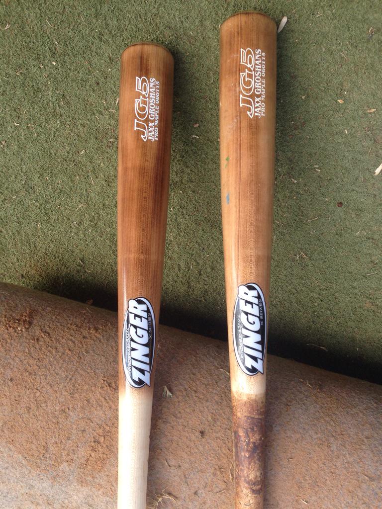 DonaldJBoyles's tweet photo. Zinger Bats being represented here for the @ACBaseballGames tryouts #acgames15 http://t.co/7LYbvPFN8h
