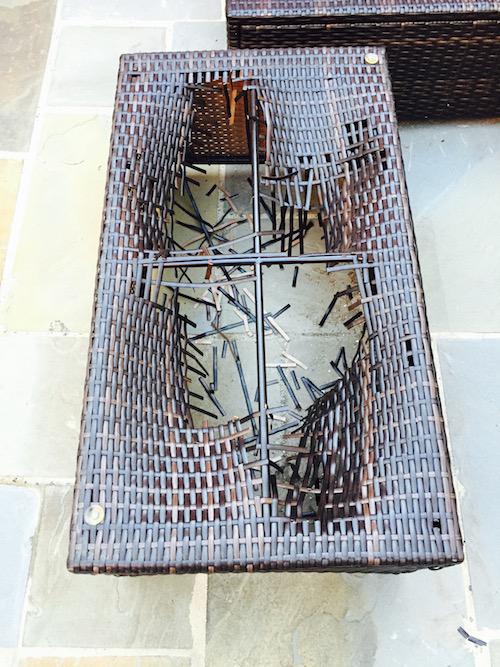 dcoutofstep's tweet image. Bought sofa set from #FactoryDirectSale via @ebay. Less than a year &amp;amp; it looks like this. Warranty ignored #ripoff