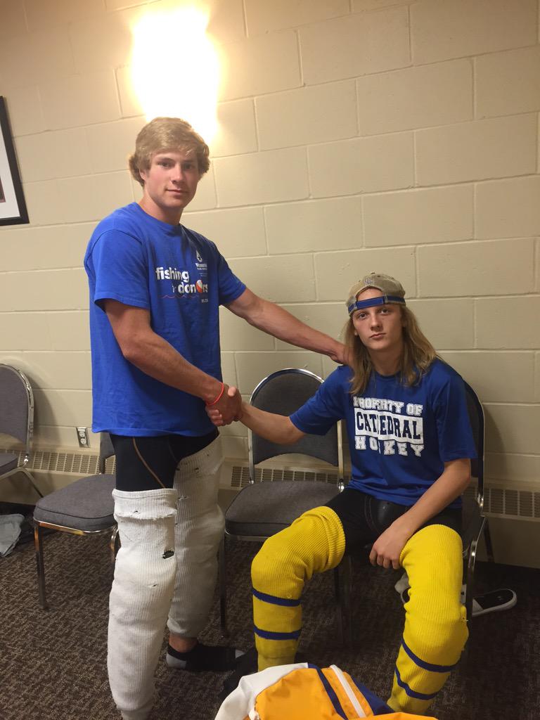 400 RTs and he will forsure let me cut his hair... Please😩😘😘😘