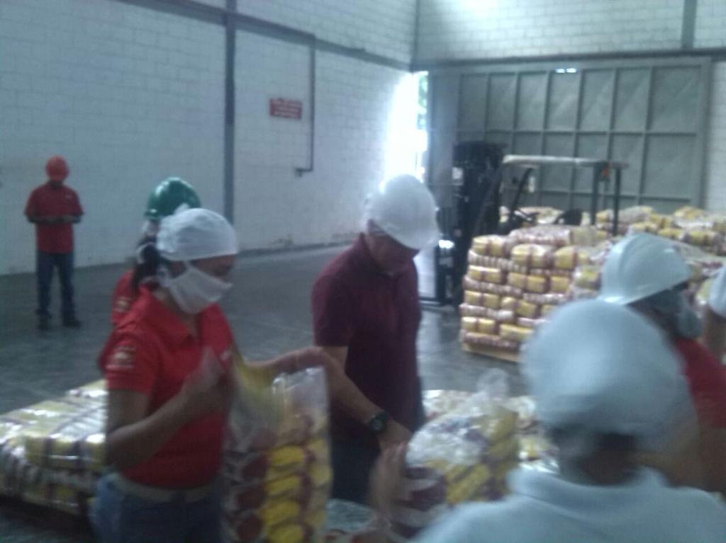 JulmerYepez's tweet photo. En el edo. Yaracuy inspeccionamos los procesos productivos de la Planta harina de maíz Bravo Cacique http://t.co/TnvMSkyIQi