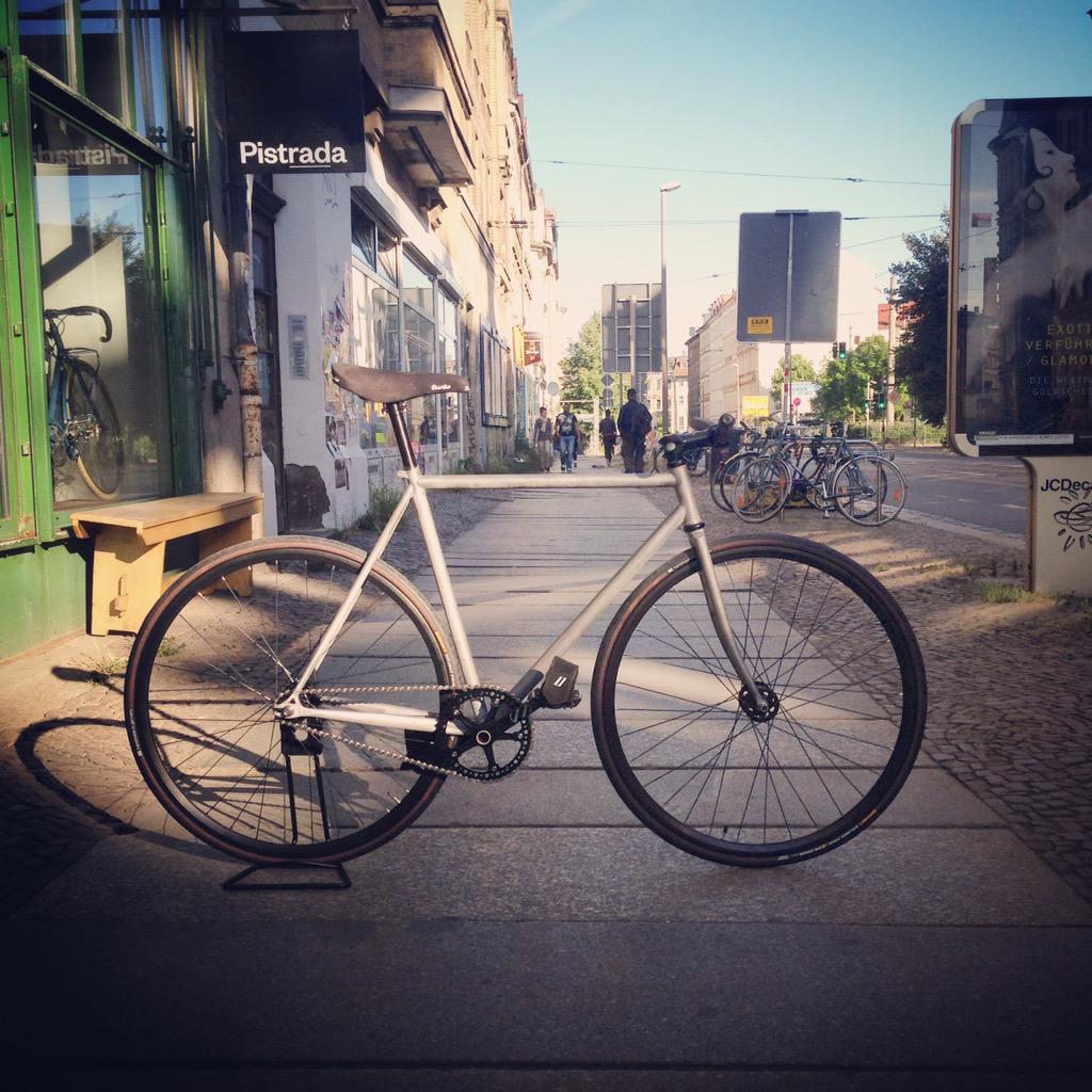 Aufbau gelungen! @Cinelli Gazzetta Rahmen/Gabel Set, Kurbel, Sattelstütze, Vorbau und Lenker von <a href="/8bar_bikes/">8bar bikes</a> etc.